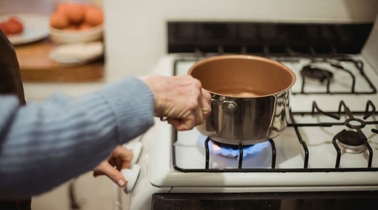 Can you use Induction Cookware on a Gas Stove?