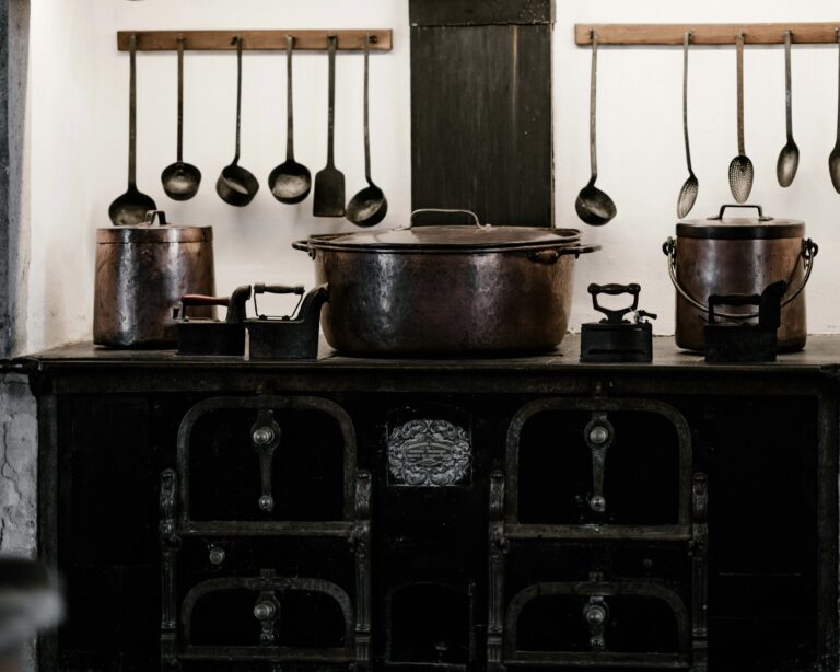 Vintage Cookware 2024: Is Grandma’s Beautiful Old Pan Worth Using?